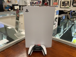 Ps5 Disc Version W/ control 